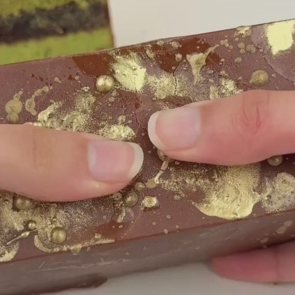 Pistachio Kunafa Patisserie Bar made by GoldBites